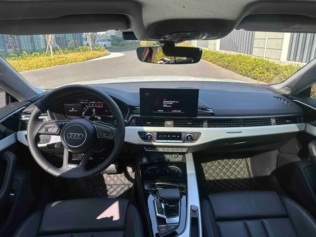 Audi A5 2023 Sportback 40 TFSI Tipo dinámico de moda interior foto 6