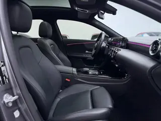Mercedes-Benz A-Class 2019 A 200 L Edición especial de primera clase de coche deportivo exterior foto 4