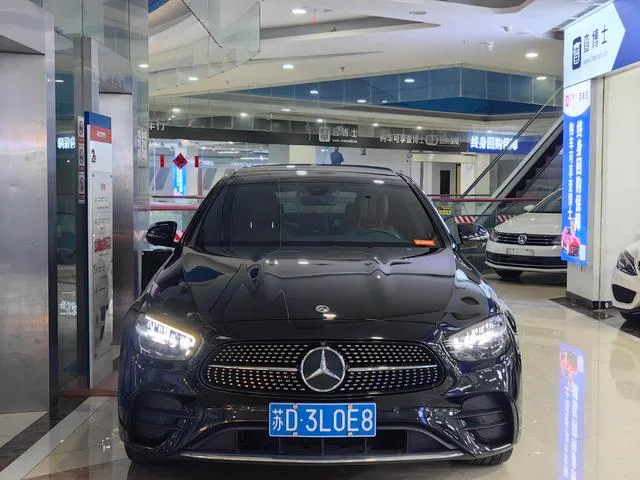 Mercedes-Benz E-Class 2021 Restyling E 300 L Fashionable sports car exterior photo 2