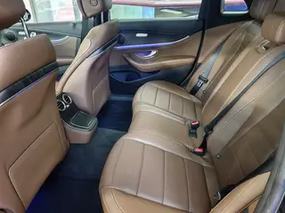 Mercedes-Benz E-Class 2021 Restyling E 300 L Fashionable sports car interior photo 10