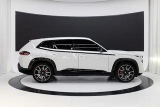 BMW XM 2023 50e exterior foto 4