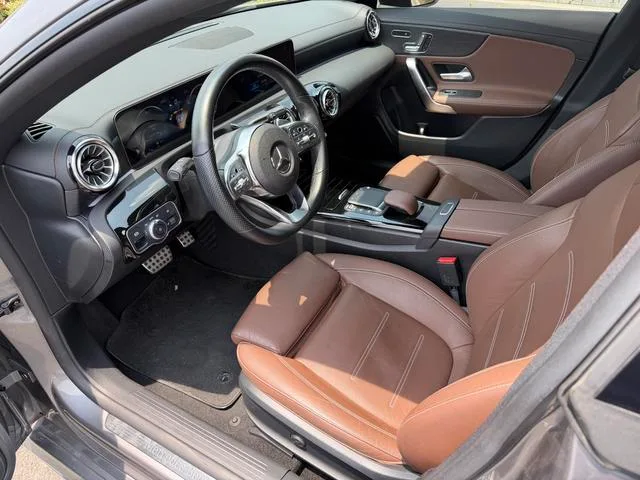 Mercedes-Benz CLA 2021 CLA 260 4MATIC Coupé de cuatro puertas exterior foto 8