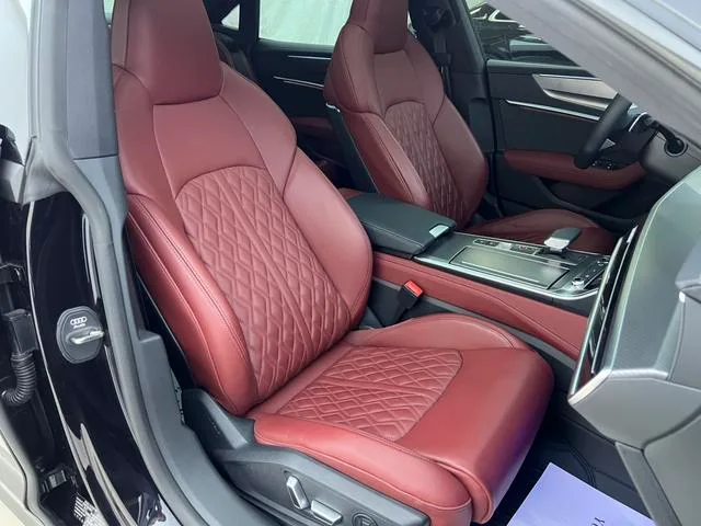 Audi A7L 2024 45 TFSI quattro Black Samurai Edition interior photo 11