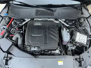 Audi A7L 2024 45 TFSI quattro Black Samurai Edition interior photo 17