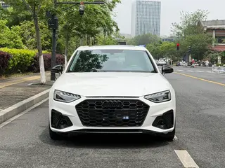 Audi A4L 2022 40 TFSI Deluxe Dynamic exterior photo 2