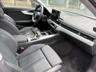 Audi A4L 2022 40 TFSI Deluxe Dynamic interior photo 8