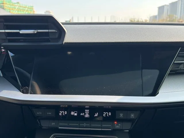 Audi A3 2024 A3L Limousine 35 TFSI Модный спортивный тип интерьер фото 16