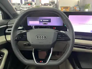 Audi A5L 2026 2.0T Versión deportiva interior foto 13