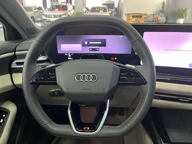 Audi A5L 2026 2.0T Versión deportiva interior foto 13