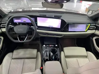 Audi A5L 2026 2.0T Versión deportiva interior foto 16