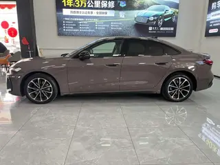 Audi A5L 2026 2.0T Versión deportiva interior foto 19