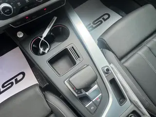 Audi A4L 2020 40 TFSI Модный и динамичный экстерьер фото 6