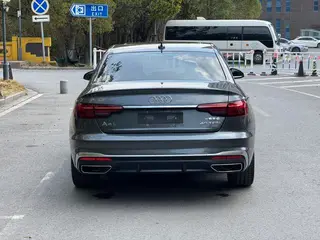 Audi A4L 2020 40 TFSI Модный и динамичный интерьер фото 19