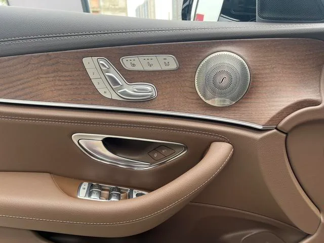 Mercedes-Benz E-Class 2022 E 300 L Премиальная комплектация Седан экстерьер фото 6