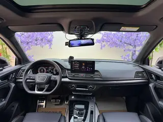 Audi Q5L 2025 45TFSI Deluxe Dynamic interior photo 13