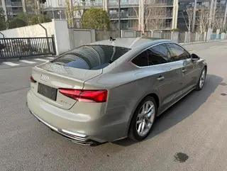 Audi A5 2021 Sportback 40 TFSI Tipo dinámico de moda interior foto 8