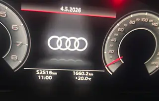 Audi Q7 2023 55 TFSI quattro S line Sporty interior photo 10
