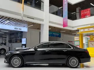 Mercedes-Benz E-Class 2022 Second change E 300 L Luxury type Passenger car exterior photo 9