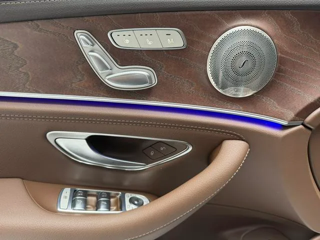 Mercedes-Benz E-Class 2022 Second change E 300 L Luxury type Passenger car exterior photo 10