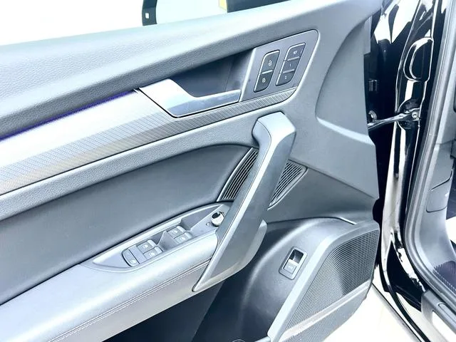 Audi Q5L 2022 Restyling 45T Deluxe Dynamic interior photo 20