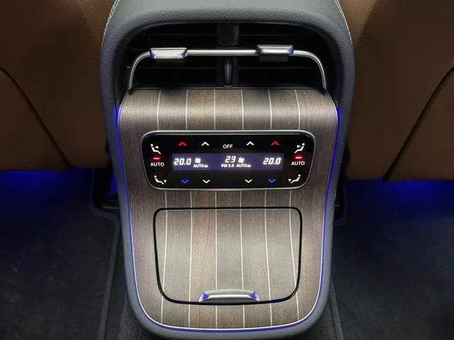 Mercedes-Benz E-Class 2024 E 300 L Premium Trim Passenger car interior photo 13