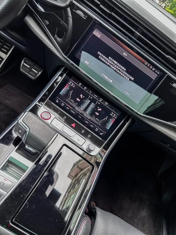 Audi RS Q8 2021 RS Q8 4.0T interior photo 12