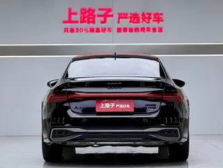 Audi A7L 2025 45 TFSI quattro Black Samurai Edition exterior photo 5