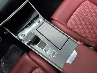 Audi A7L 2025 45 TFSI quattro Black Samurai Edition interior photo 11