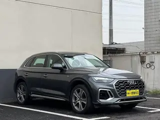 Audi Q5L 2021 40 TFSI Fashion dynamic type exterior photo 3