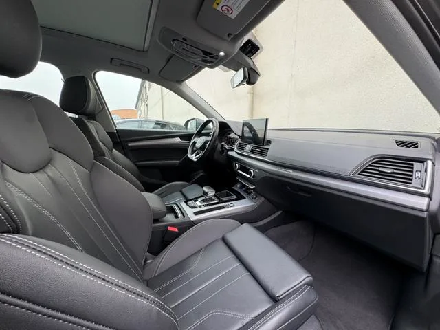 Audi Q5L 2021 40 TFSI Fashion dynamic type exterior photo 8