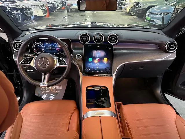 Mercedes-Benz GLC 2025 GLC 260 L 4MATIC Type dynamique 5 Siège intérieur photo 12