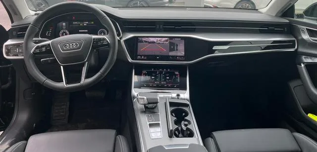 Audi A7 2024 45 TFSI Selection interior photo 11