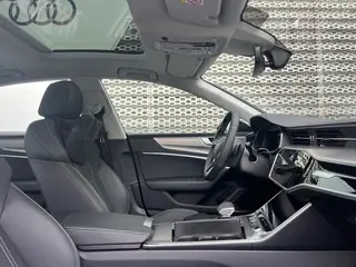 Audi A7 2024 45 TFSI Selection interior photo 12