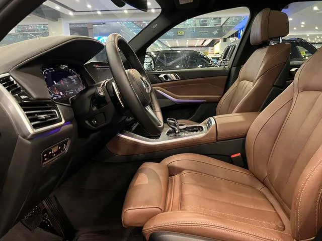 BMW X5 2021 xDrive40i Premium Class M Sports suit exterior photo 2