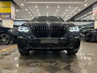 BMW X5 2021 xDrive40i Premium Class M Sports suit interior photo 10