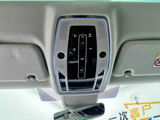 Audi A8 2022 A8L 50 TFSI quattro Cómodo edición de coleccionista interior foto 13