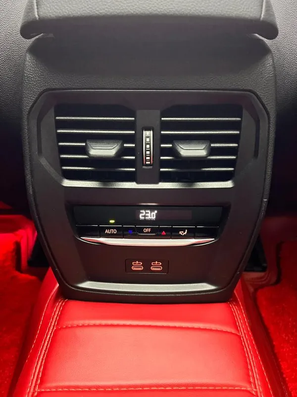 BMW 4 Series 2023 425i Gran Coupe M Sports suit interior photo 17