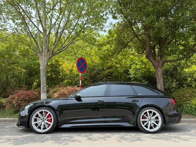 Audi RS 6 2021 RS 6 4.0T Avant exterior foto 5