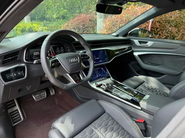 Audi RS 6 2021 RS 6 4.0T Avant exterior foto 7