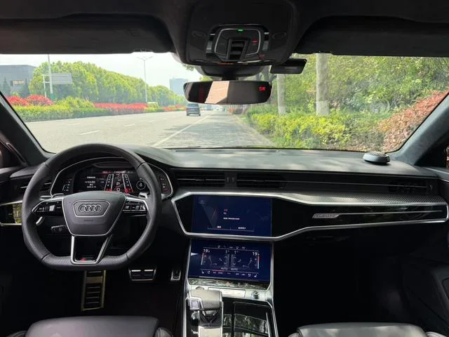 Audi RS 6 2021 RS 6 4.0T Avant interior foto 9