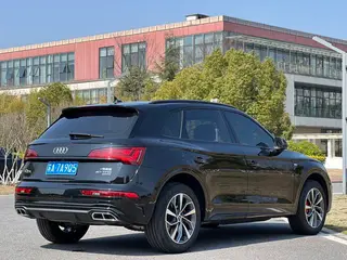Audi Q5L 2024 40TFSI Deluxe Dynamic exterior photo 5