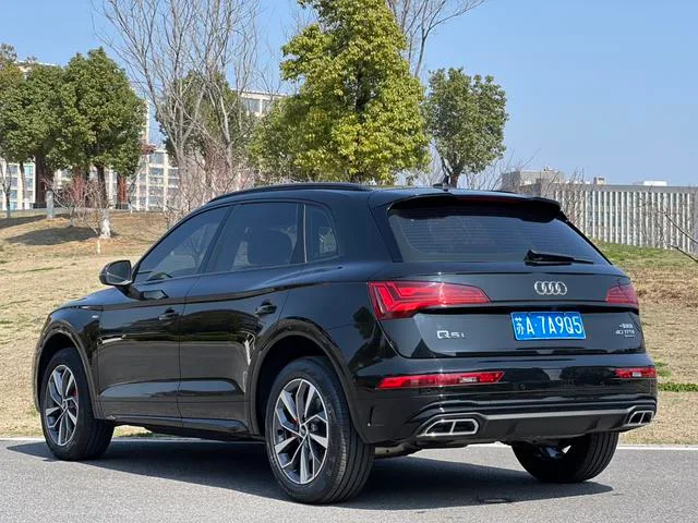 Audi Q5L 2024 40TFSI Deluxe Dynamic exterior photo 7