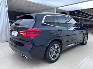 BMW X3 2021 Restyling xDrive28i M Sports suit interior photo 13