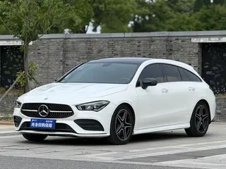 Mercedes-Benz CLA 2020 CLA 260 4MATIC Five-door hunting sports car exterior photo 1