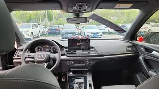 Audi Q5L 2024 40TFSI Deluxe Dynamic interior photo 7