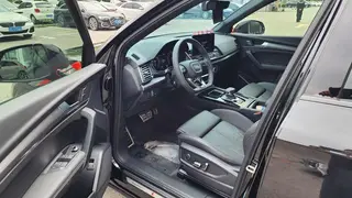 Audi Q5L 2024 40TFSI Deluxe Dynamic interior photo 9