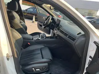 Audi A4L 2023 40 TFSI Deluxe Dynamic interior photo 10