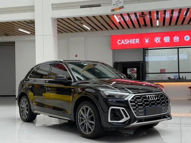 Audi Q5L 2022 40T Deluxe Dynamic exterior photo 3