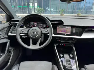 Audi A3 2022 Sportback 35 TFSI Estilo deportivo de moda interior foto 10