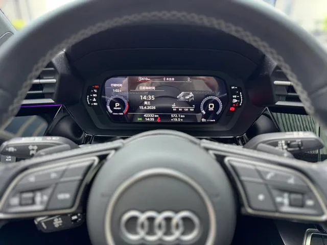 Audi A3 2022 Sportback 35 TFSI Estilo deportivo de moda interior foto 14